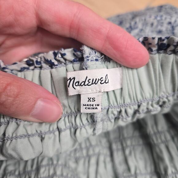 Madewell Smocked Pull-On Shorts in Florentine Floral XS Blue - Picture 8 of 8